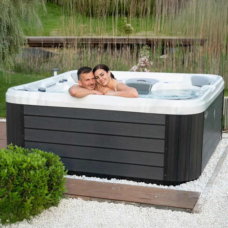 Reduced Anxiety with a Hot Tub