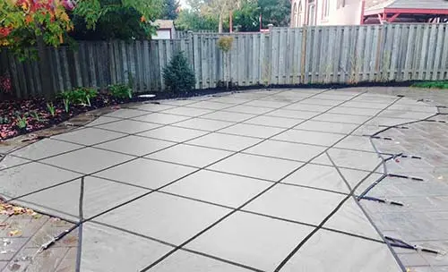 Pool with liner 3