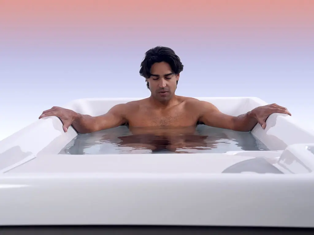 Emerge cold plunge with contrast therapy setup
