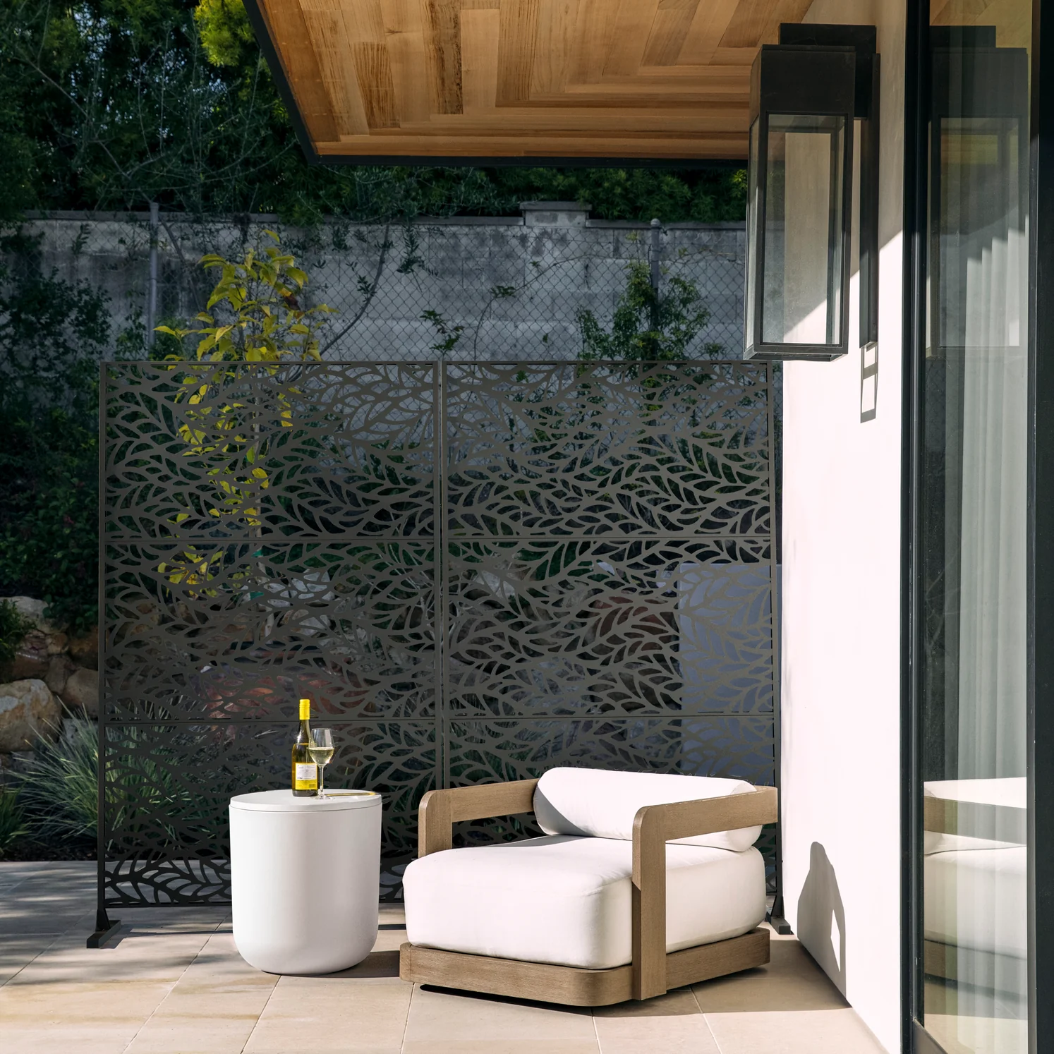 Veradek Flowleaf privacy screen