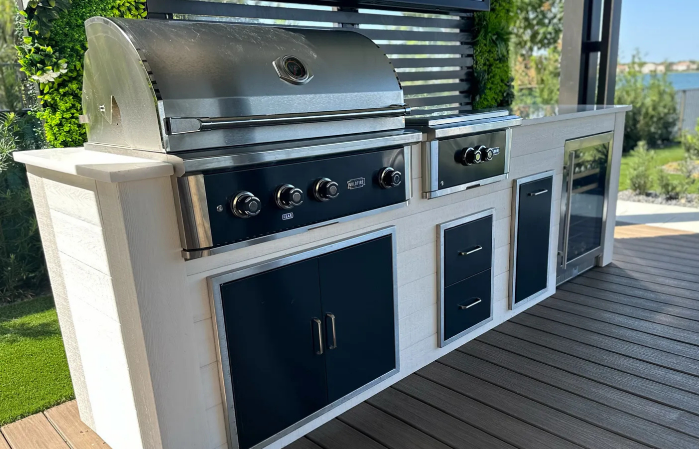Outdoor kitchen with seating area