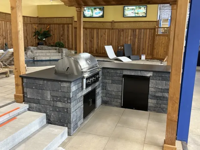 Burlington outdoor kitchen with island